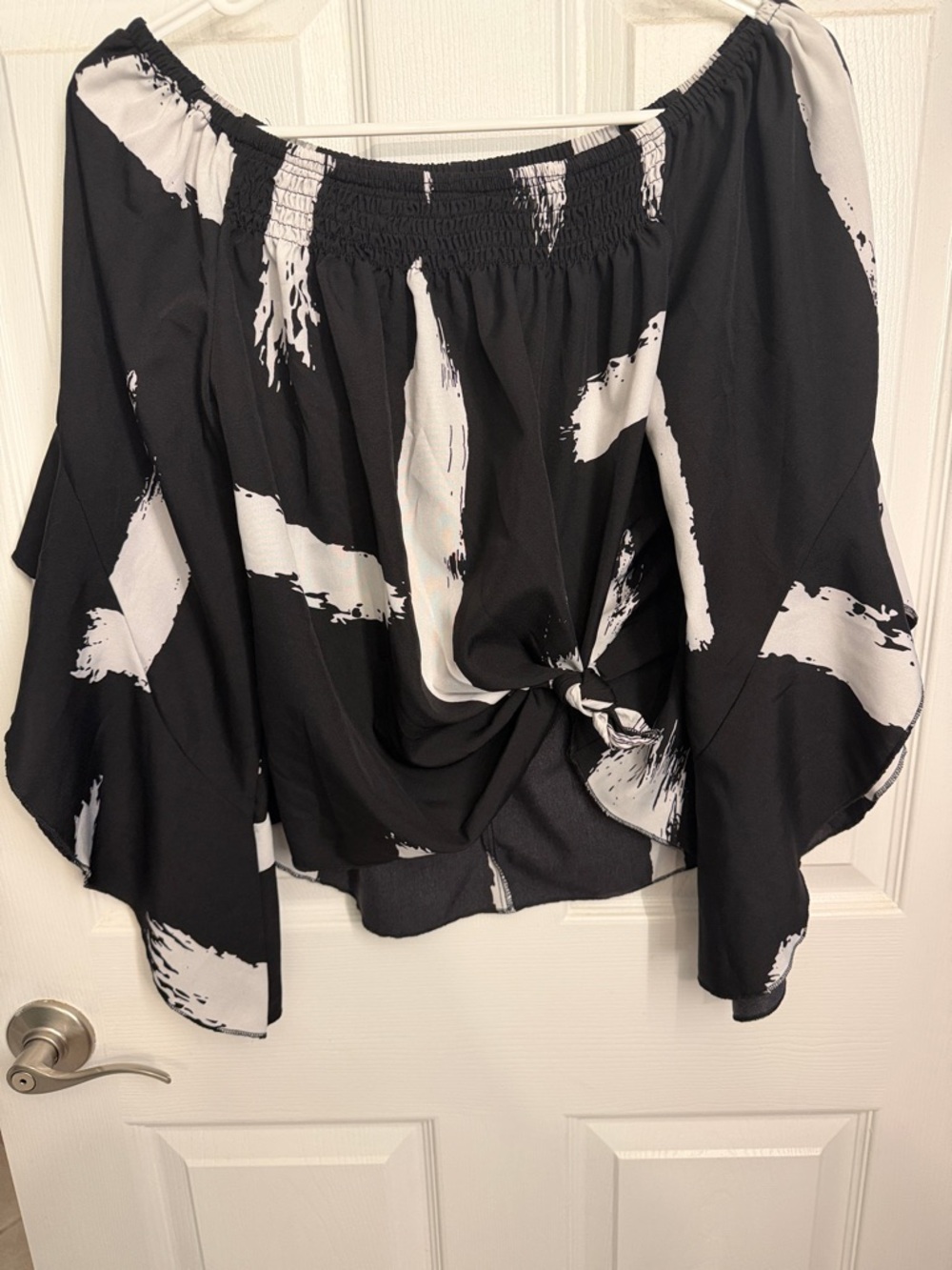 SHEIN Black and White High-Low Off-Shoulder Shirt